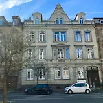 Stadtwohnung, Zentrale Lage, Stilvoll Vollmoebliert